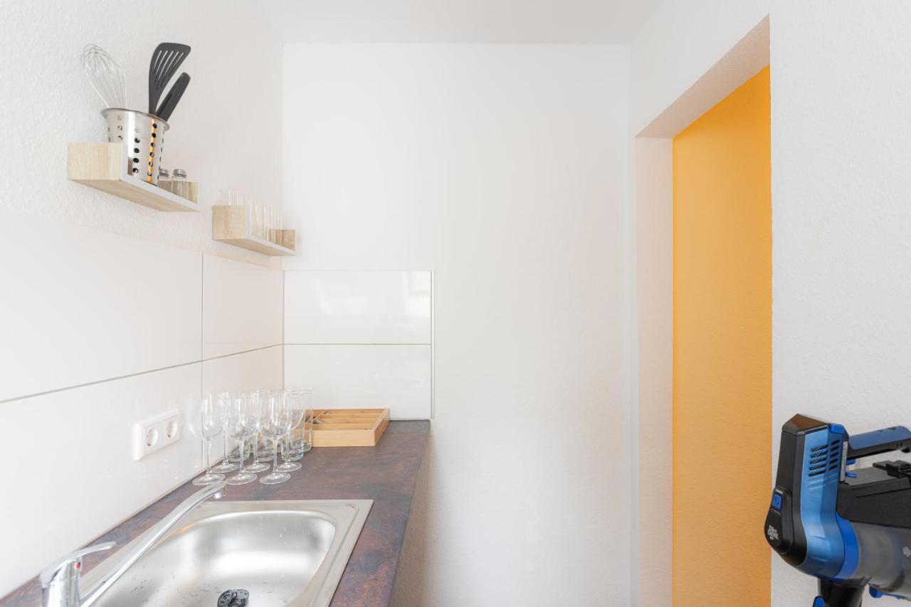 - Magical Harry Potter Apartment In Duisburg - 2 Mins Central Station Hbf - Kingsize Bed & Netflix - Exterior foto