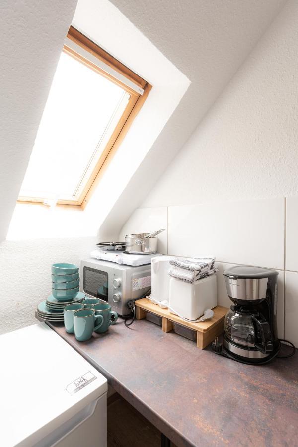 - Magical Harry Potter Apartment In Duisburg - 2 Mins Central Station Hbf - Kingsize Bed & Netflix - Exterior foto