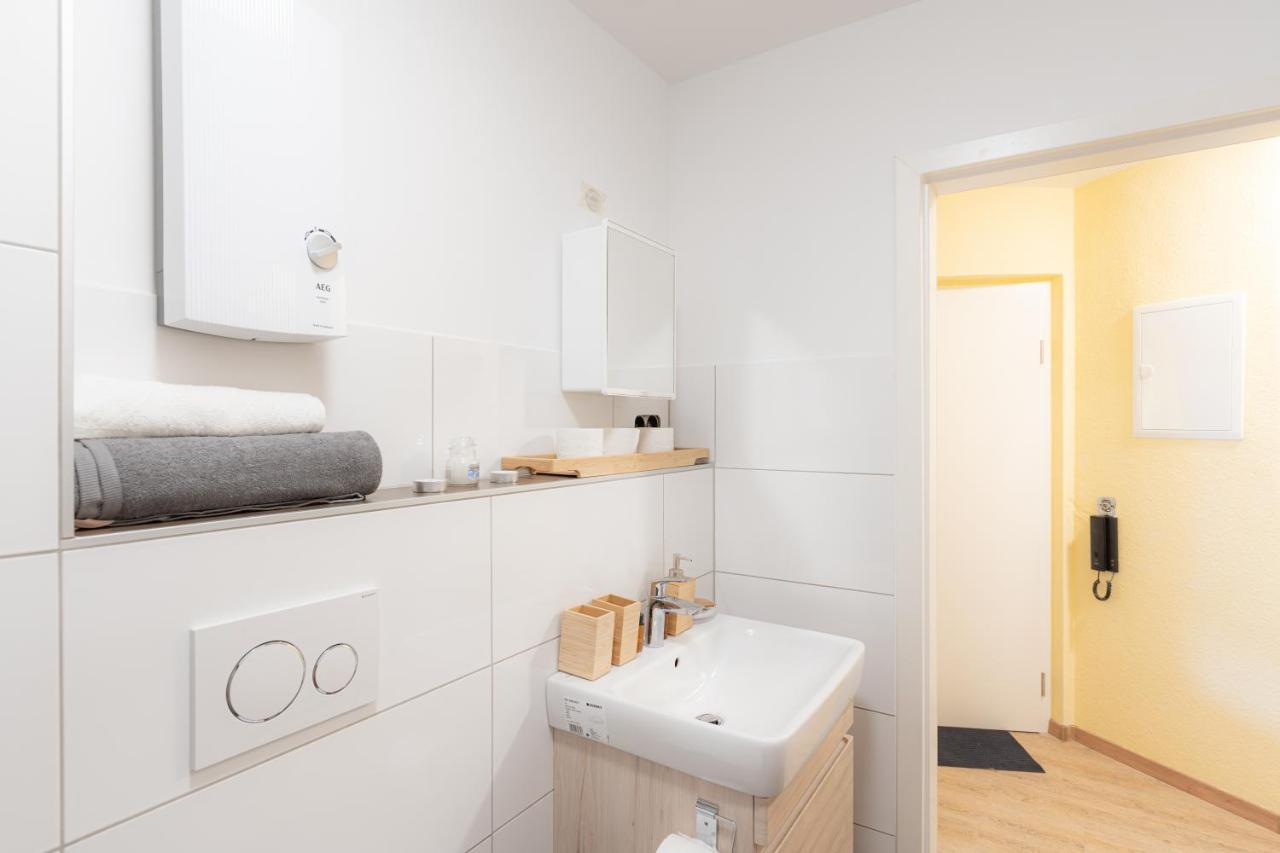 - Magical Harry Potter Apartment In Duisburg - 2 Mins Central Station Hbf - Kingsize Bed & Netflix - Exterior foto